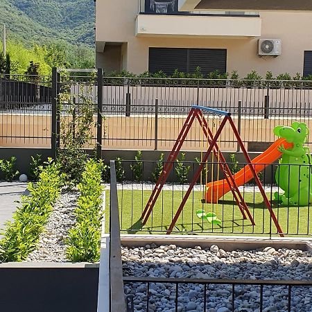 Bjelica Rental Apartments - Nela Apartment Teodo Esterno foto